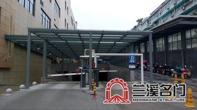 雨棚02